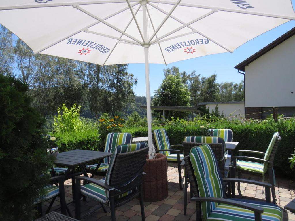 Hotel Pension Haus Talblick Edersee Hemfurth-Edersee Esterno foto