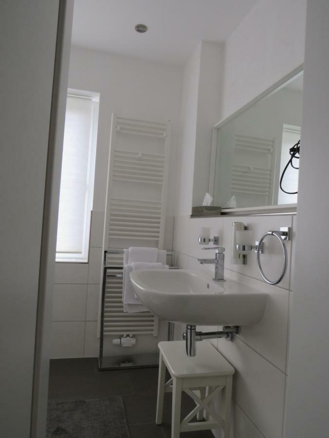 Hotel Pension Haus Talblick Edersee Hemfurth-Edersee Esterno foto